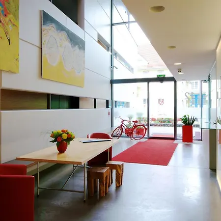 Rotes Haus فندق اوبرلنغن