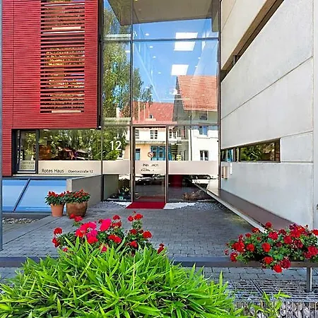 Ξενοδοχείο Rotes Haus 3*