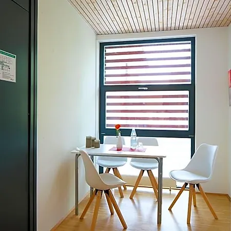 Ξενοδοχείο Rotes Haus