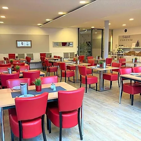 Ξενοδοχείο Rotes Haus