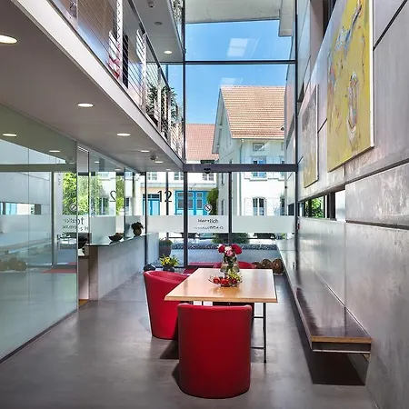 فندق Rotes Haus