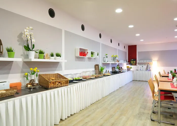 Hotell Rotes Haus 3*